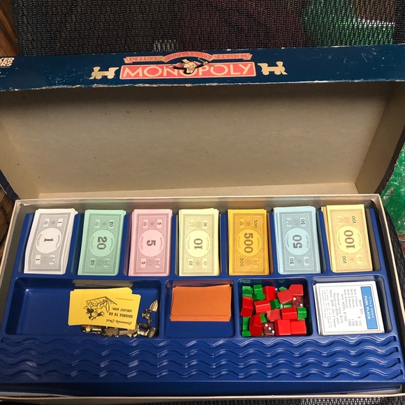 1985 Monopoly (Deluxe Anniversary Ed) Board Game- 522 $35 or $30 w/offer - Picture 3 of 11